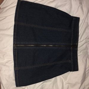 zip up denim skirt brand new never used